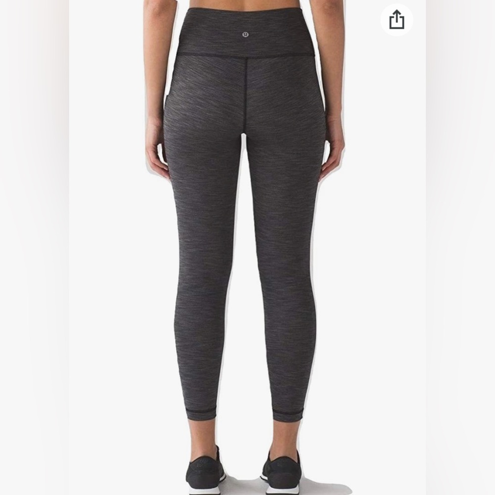 Lululemon 7/8 Length Grey Legging Size 6
